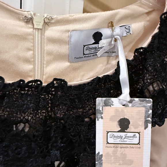 Dainty Jewells Cream Dress with Black Lace Overlay - Picture 3 of 3